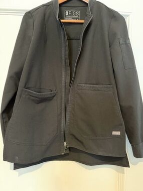 Figs Black Technical Collection Scrub Top